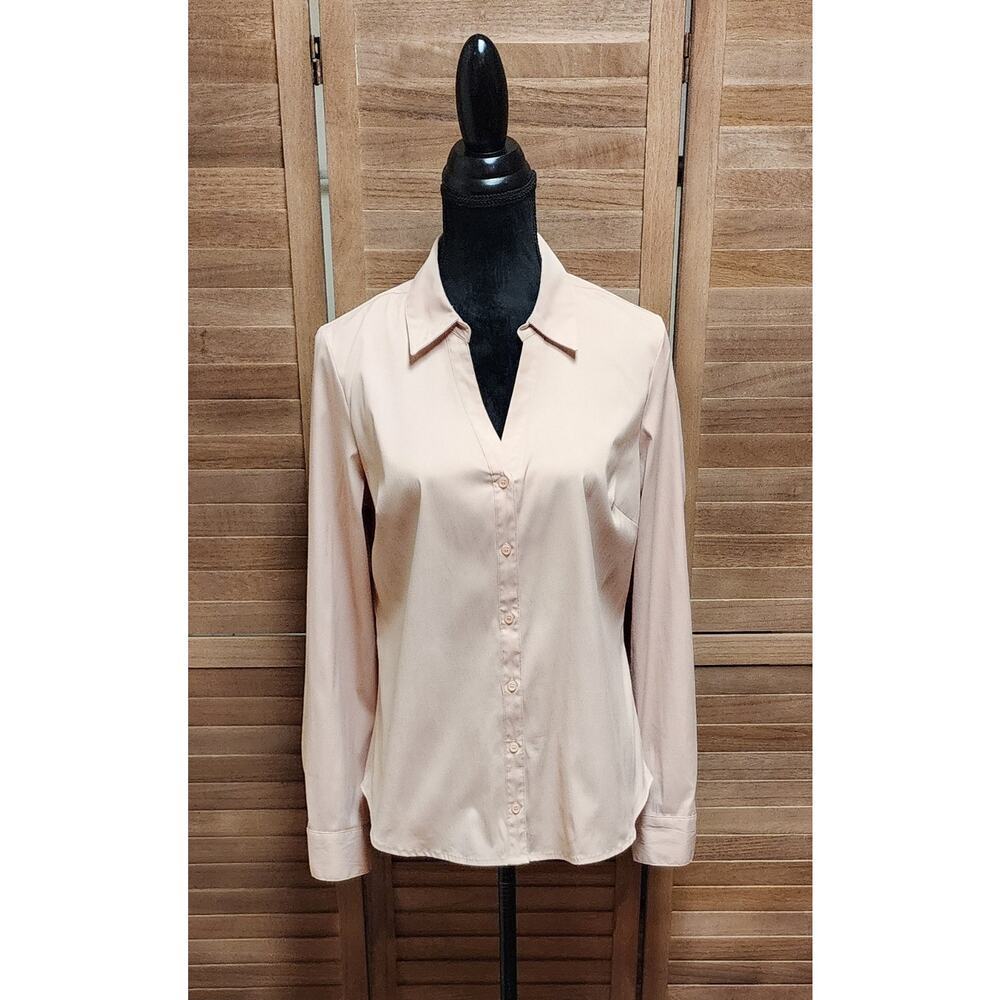 Elle Medium M Light Pink Roll Tab Sleeve Button-Up Career Business Casual Blouse